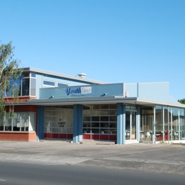 Youthline Papatoetoe Alternate Street View | Community | Logan Architects
